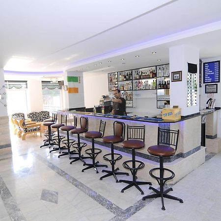 Altinbas Apart Hotel Кушадасы Экстерьер фото