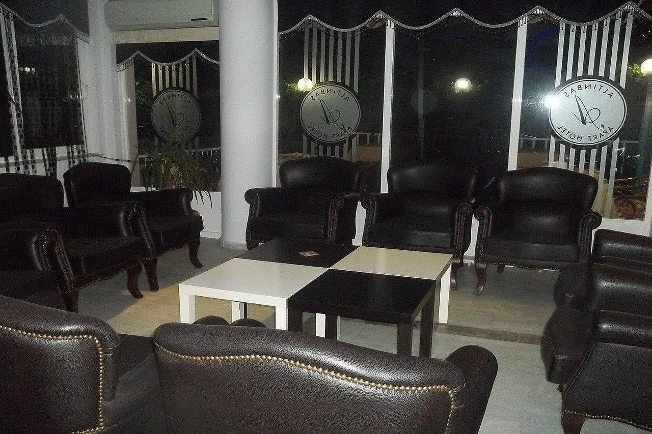 Altinbas Apart Hotel Кушадасы Экстерьер фото