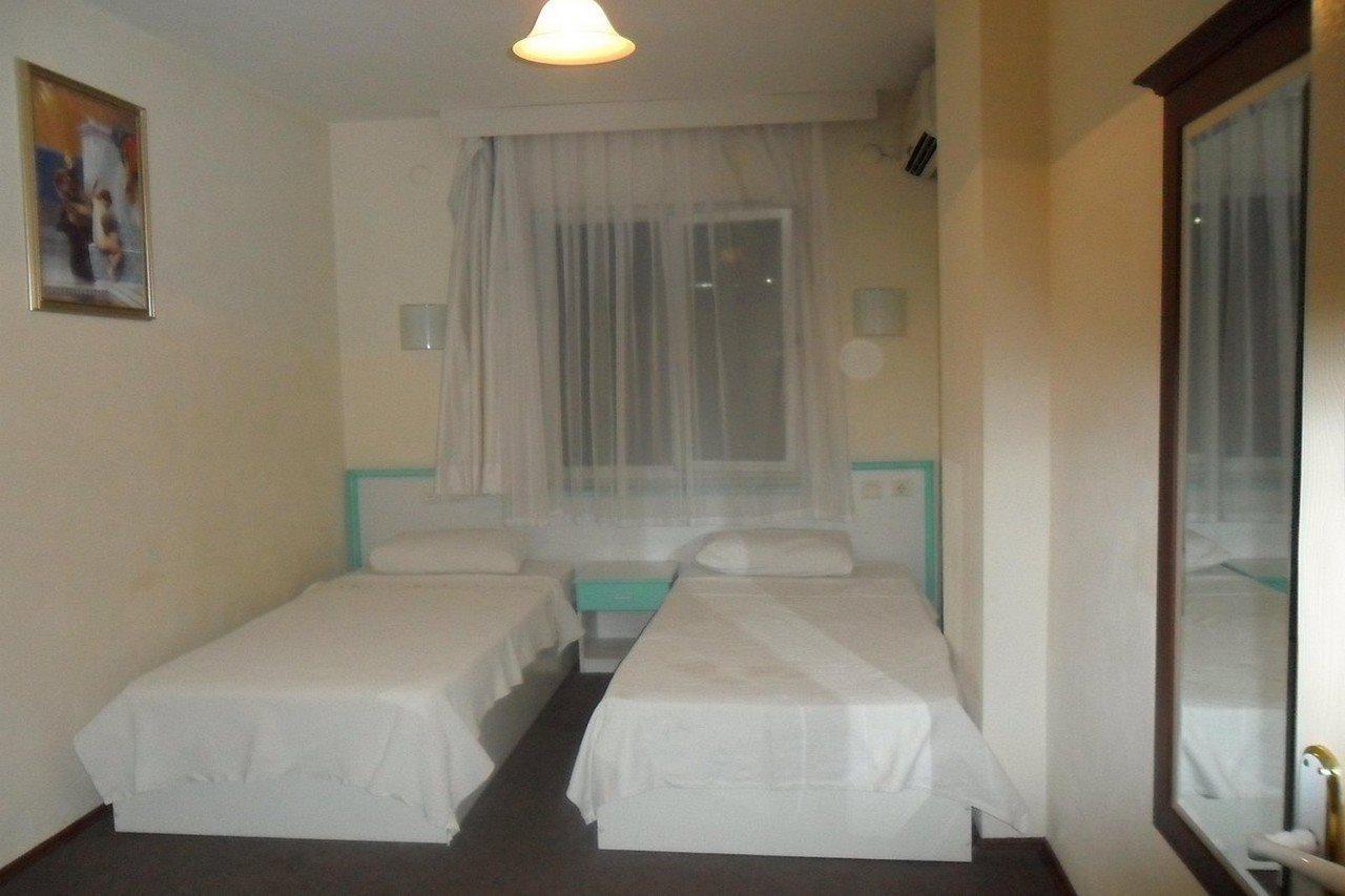 Altinbas Apart Hotel Кушадасы Экстерьер фото